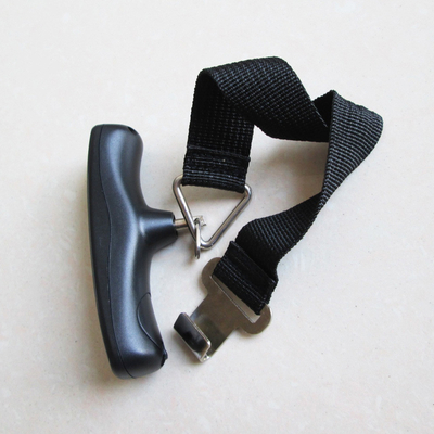 50kg Belt Travel Luggage Scale Digital With Hook WeiHeng WH-A18 CE ROHS FCC Certified Button Battery Included Compact Design