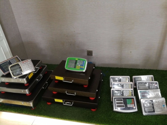 Portable Wireless Scale 200kg Digital Platform Weighing Scales LED Display and Stainless Steel Plastic Iron